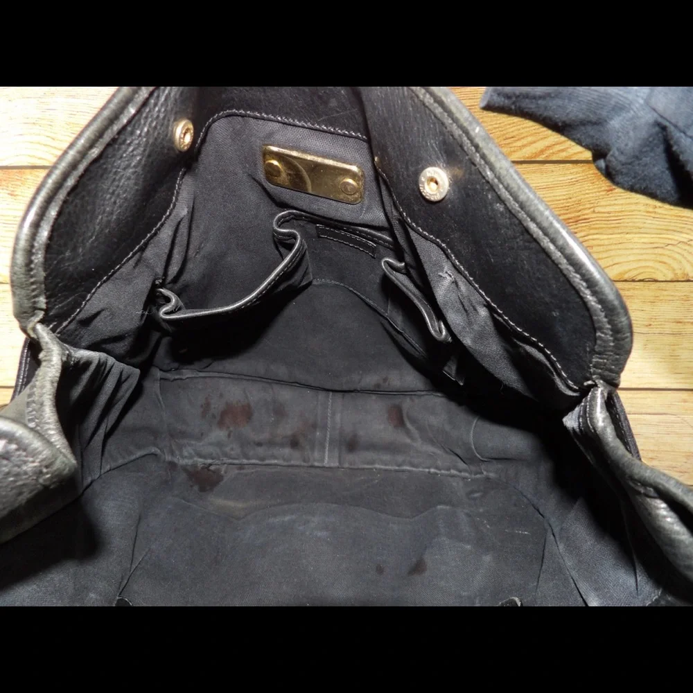Burberry black leather hobo - Picture 8 of 9